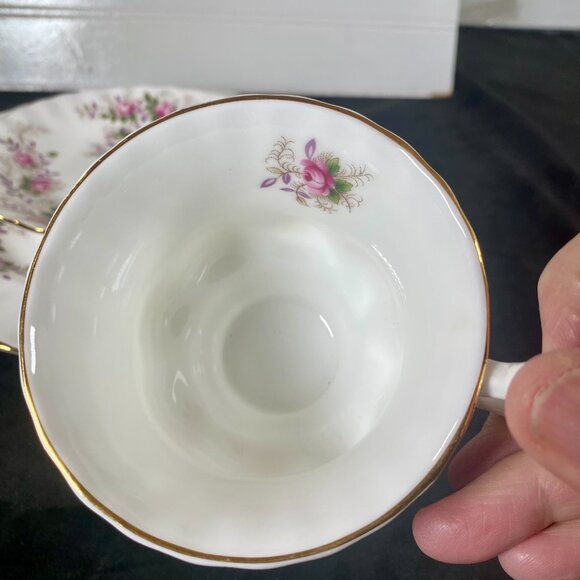 1960 Vintage Royal Albert Tea cup, Saucer, and Dessert Plate, Lavender Rose, - Picture 4 of 10